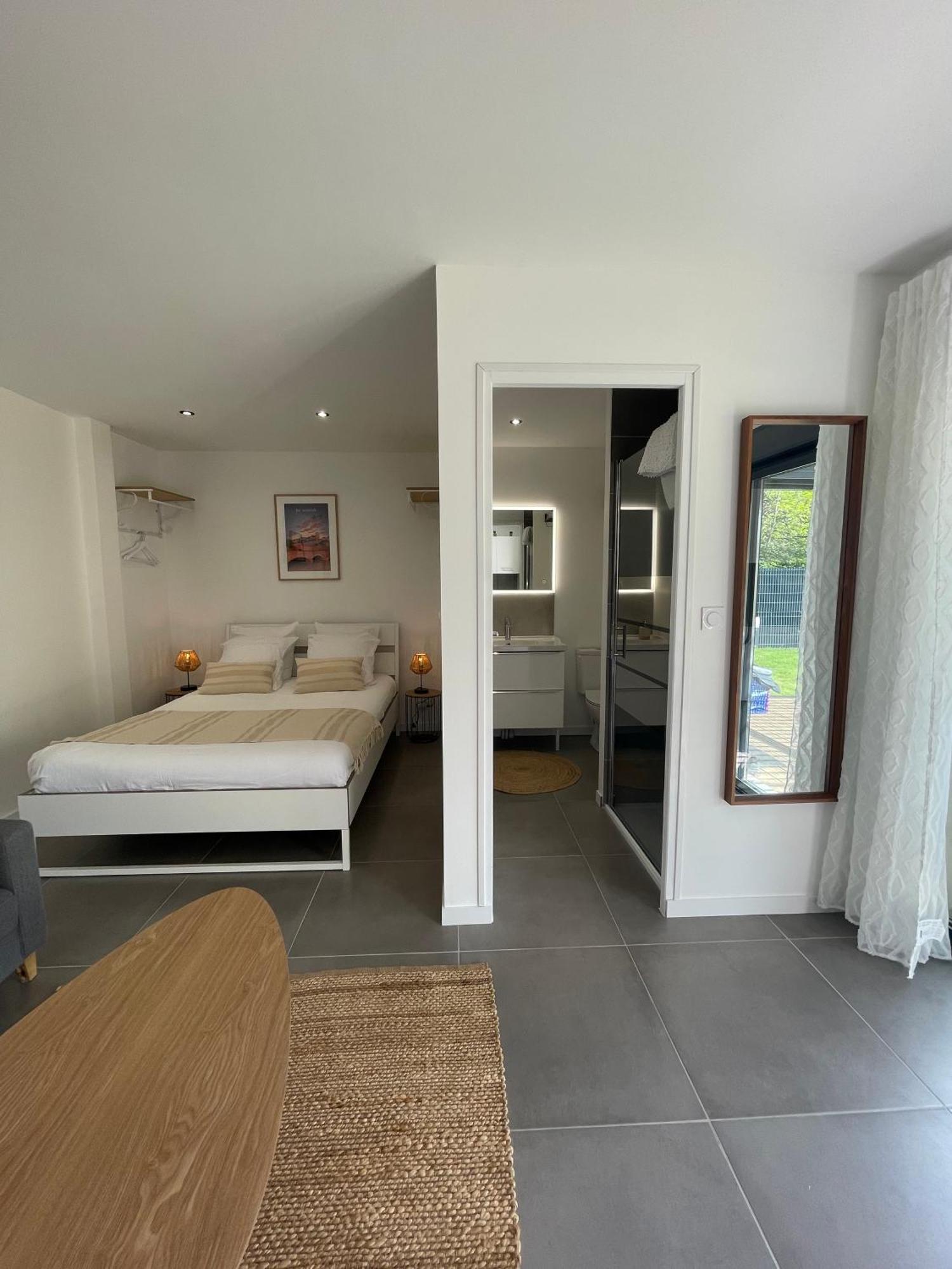 Le Beau Studio Du Bord De L'Eau Le Mans Eksteriør billede
